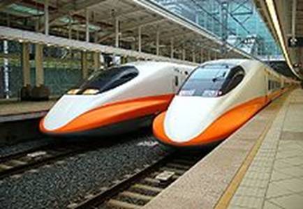 https://upload.wikimedia.org/wikipedia/commons/thumb/0/0e/THSR_700T_Modern_High_Speed_Train.jpg/220px-THSR_700T_Modern_High_Speed_Train.jpg