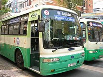 https://upload.wikimedia.org/wikipedia/commons/thumb/1/11/A_Saigon_bus.JPG/260px-A_Saigon_bus.JPG