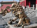 https://upload.wikimedia.org/wikipedia/commons/thumb/d/da/Forbidden_City_Imperial_Guardian_Lions.jpg/120px-Forbidden_City_Imperial_Guardian_Lions.jpg